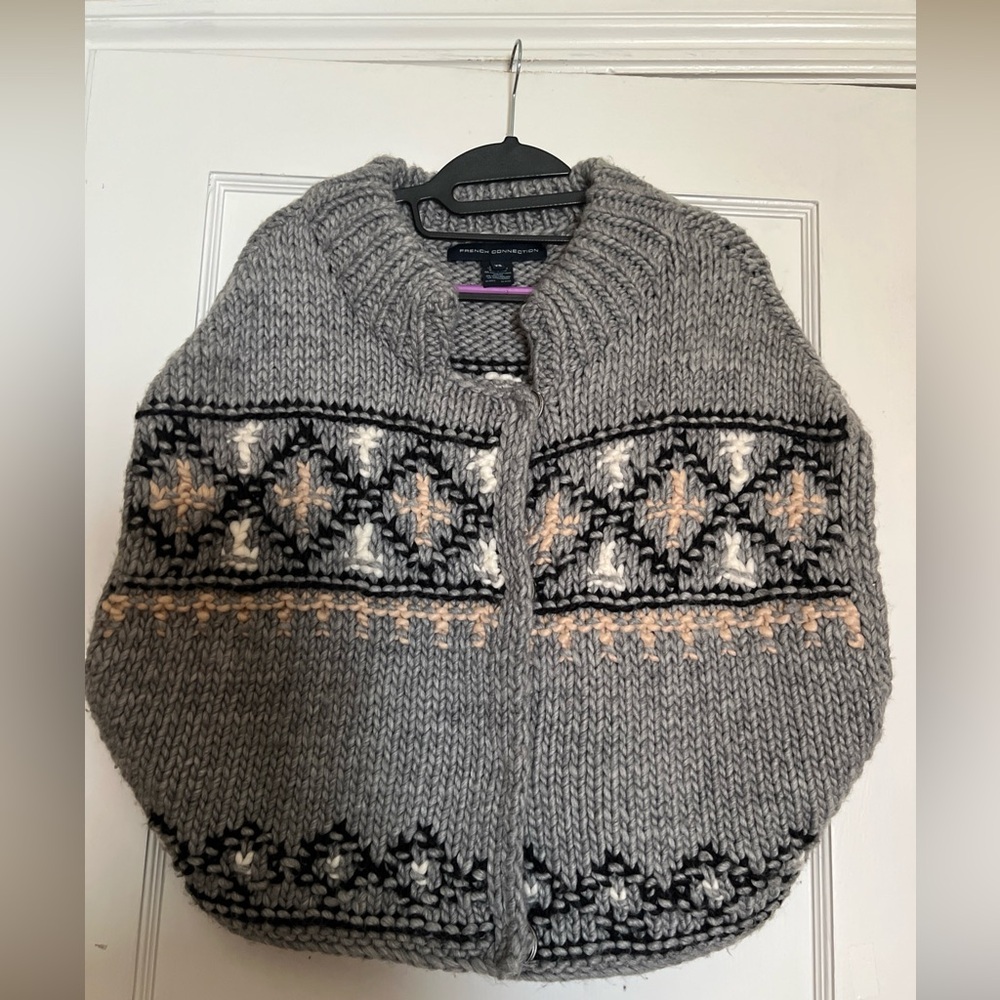 French Connection FCUK Chunky Knit Capelet Sweater Vest Bolero